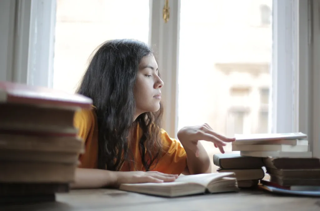 Literature Tutoring That Builds Confidence